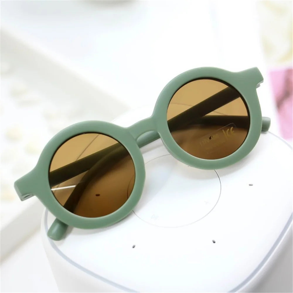 Retro Solid Color Ultraviolet Sunglasses