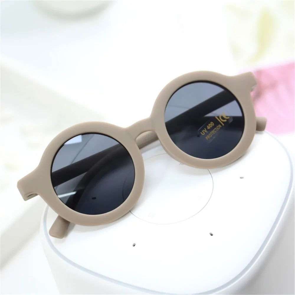 Retro Solid Color Ultraviolet Sunglasses