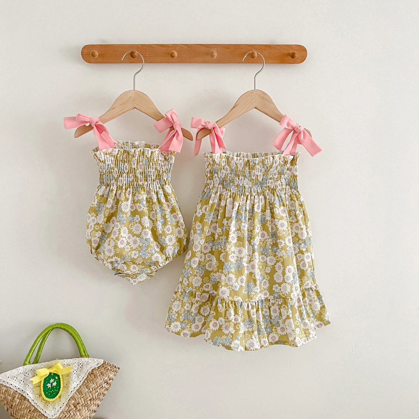 Contrast Floral Sister Outfit