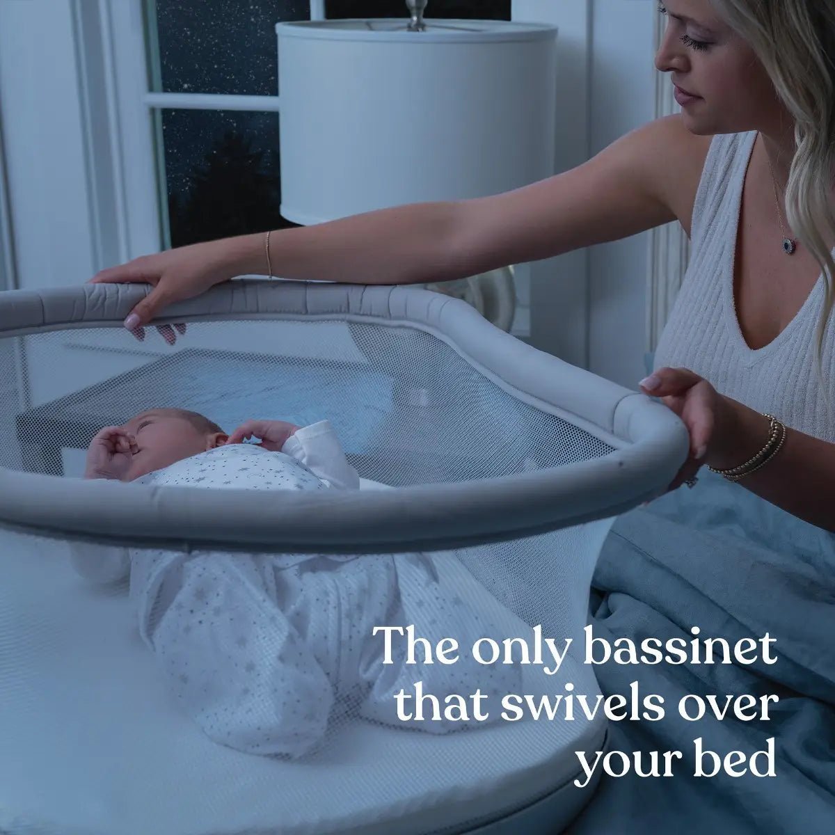 HALO White BASSINEST Soothing Swivel Sleeper 3.0