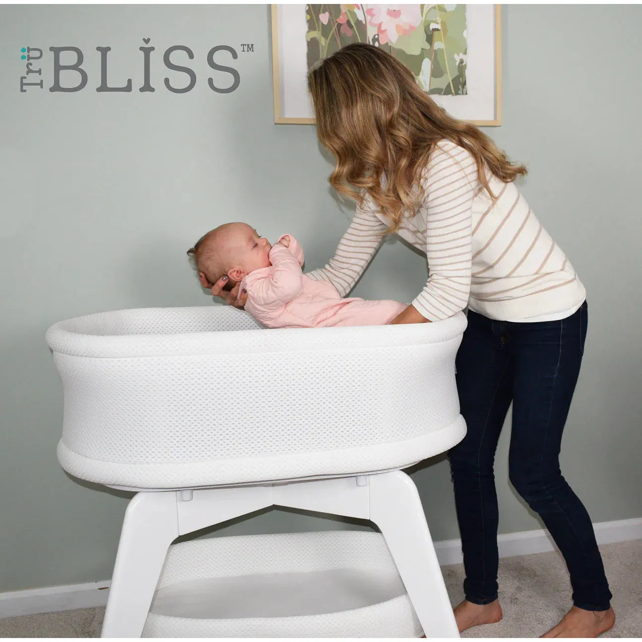 Evi Smart Bassinet