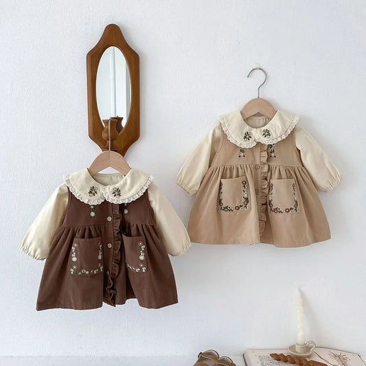 Embroidery Pocket Dress Outfit