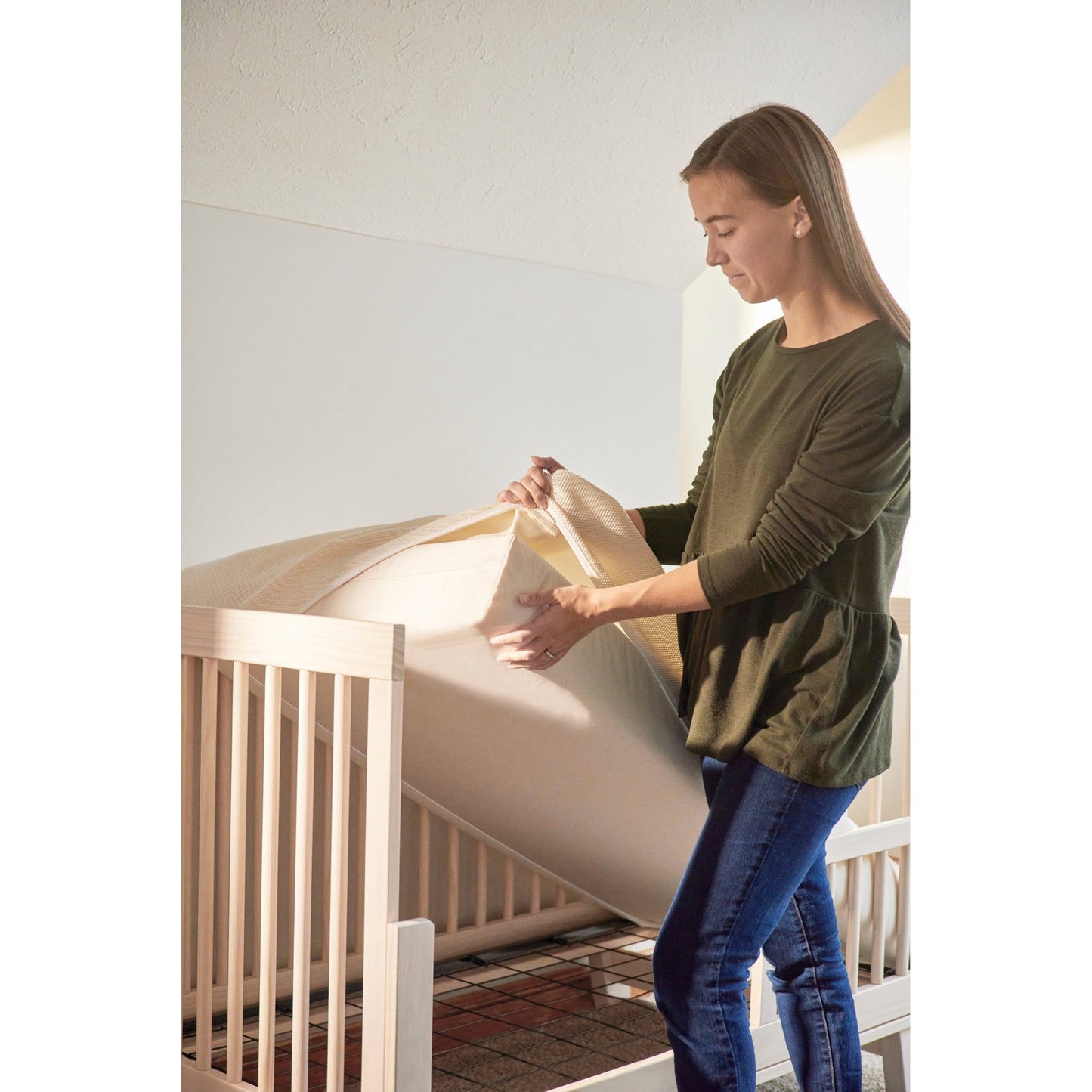 Naturepedic Organic Breathable 2 Stage Crib Mattress (Lightweight)