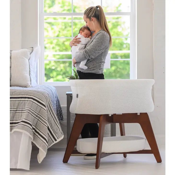 Evi Smart Bassinet